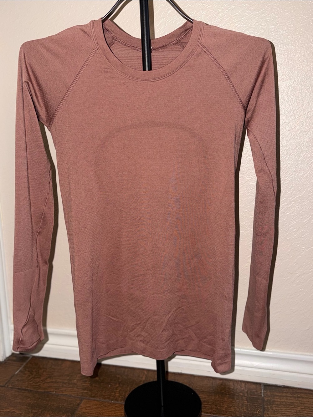 lululemon athletica Long-Sleeve Seamless Top - Dusty Rose